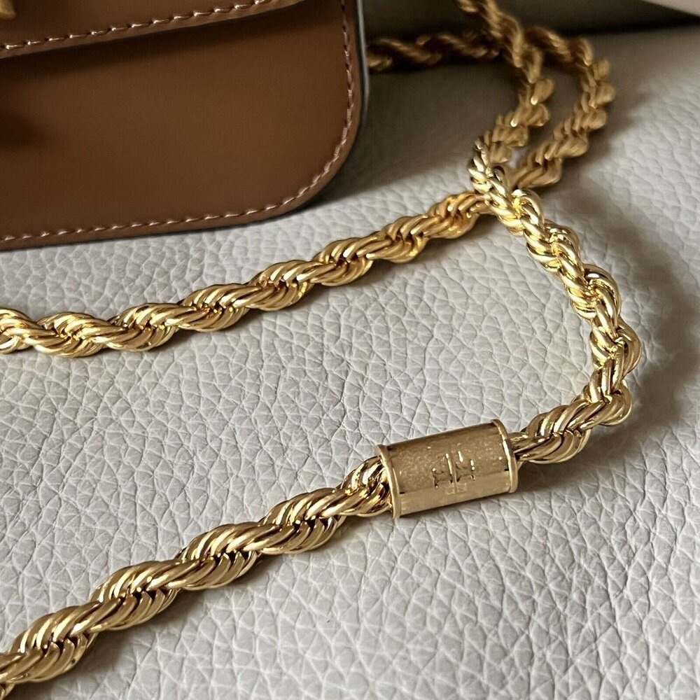 Tory Burch Brown Leather Shoulder Bag with Gold Logo and Chain - Picture 3 of 6